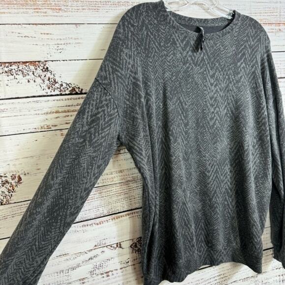 Athleta Studio to street all over print size small athletic pullover sweater - Picture 3 of 6